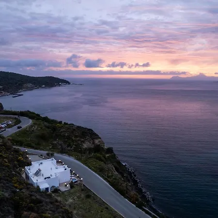 Sacada Seascape Nisyros Villa
