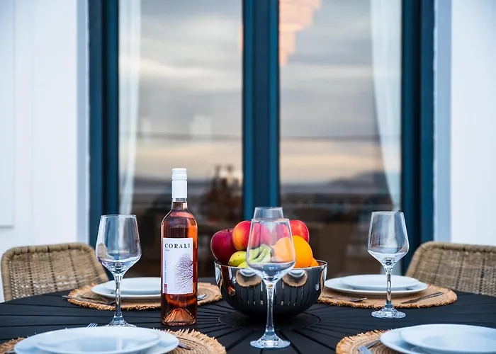 Sacada Seascape Nisyros Skála